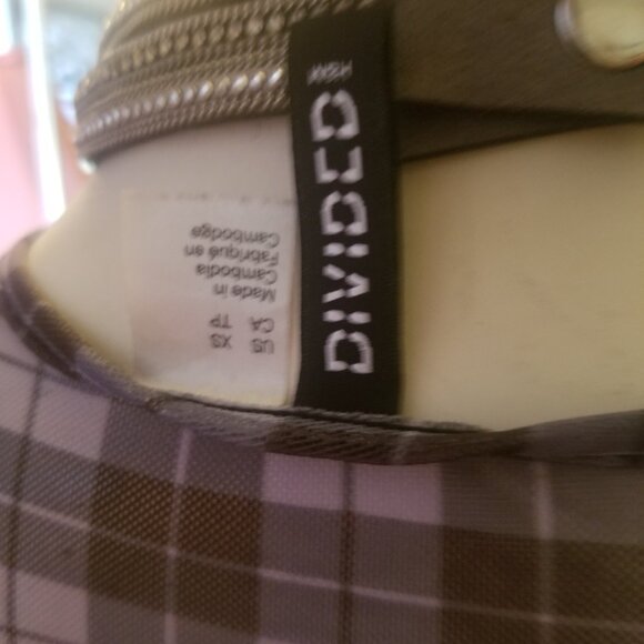 Divided Purple See through crop top - Picture 2 of 4